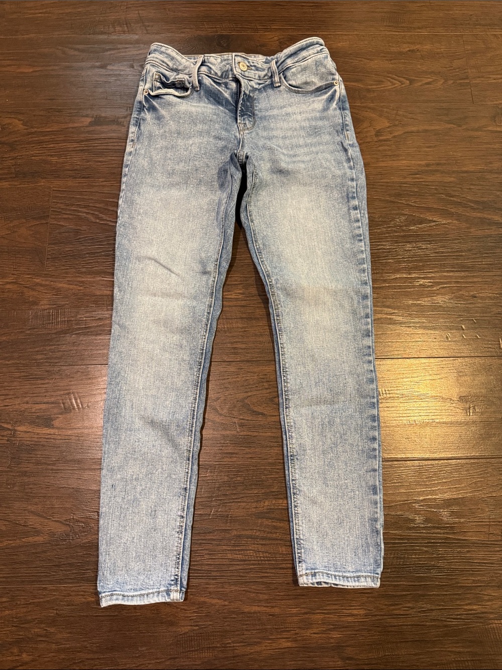 Old Navy Rockstar Super Skinny Mid Rise